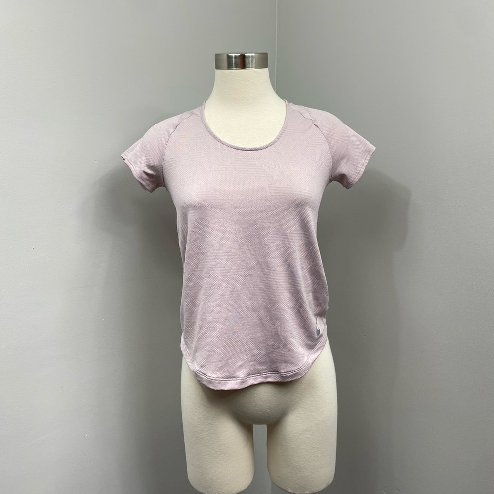 Nike Light Pink T-shirt
